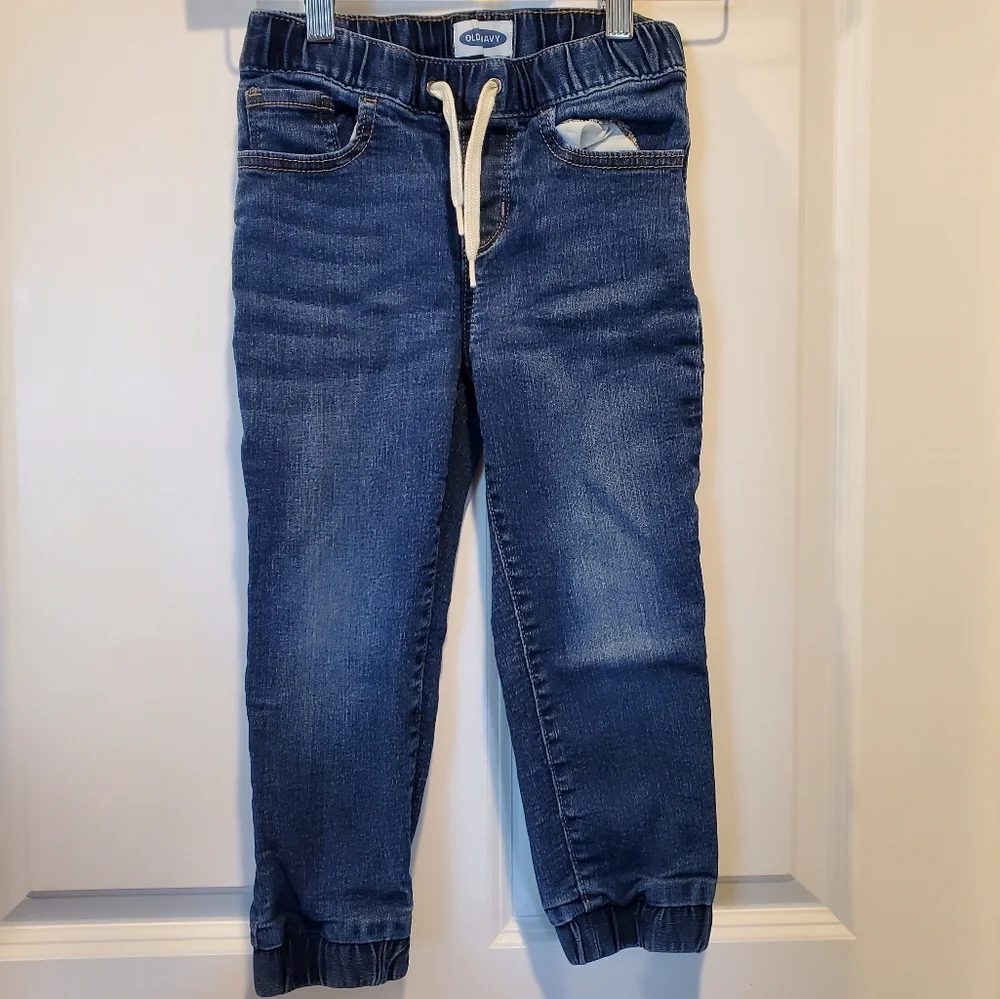 Old Navy boys jeans.‎ Size XS (5)